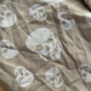 Decorative skull throw blanket